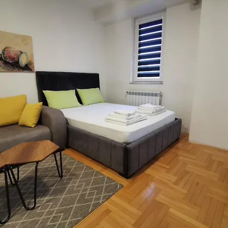 Djs-modern Apartment