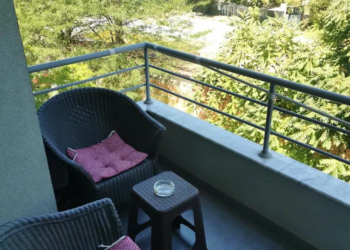 Djs-modern Apartment