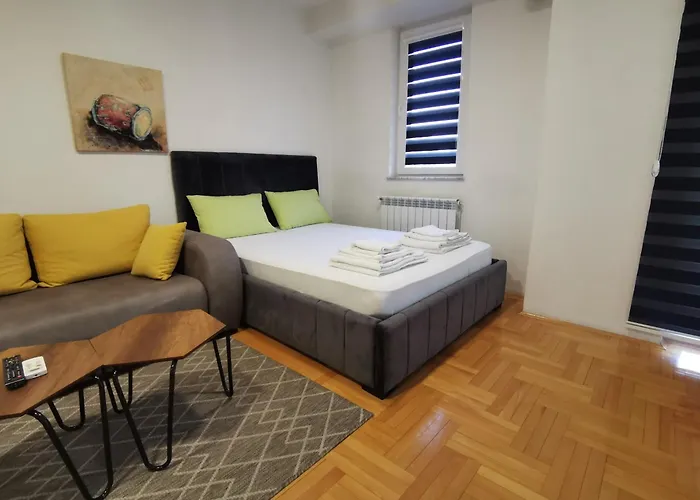 Djs-modern Apartment